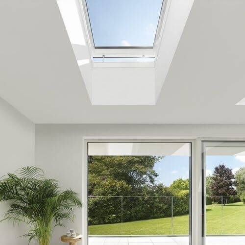 Type F Electrical Opening Solar Powered Flat Roof Window - 900mm x 1200mm Triple Glazed Black