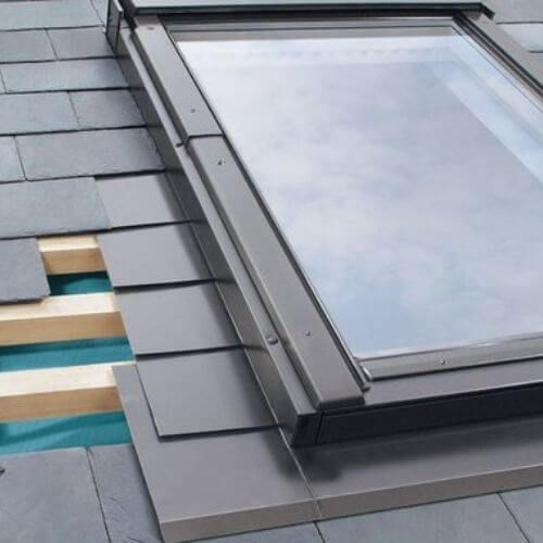Pitched Roof Window Flashing For Non-Interlocking Slate Up To 10mm Thick Thermally Insulated - 550mm x 980mm